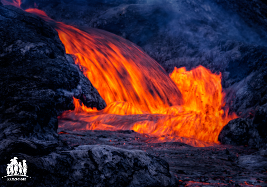 Lava vom Vulkan Fagradalsfjall - Island - JELOZI